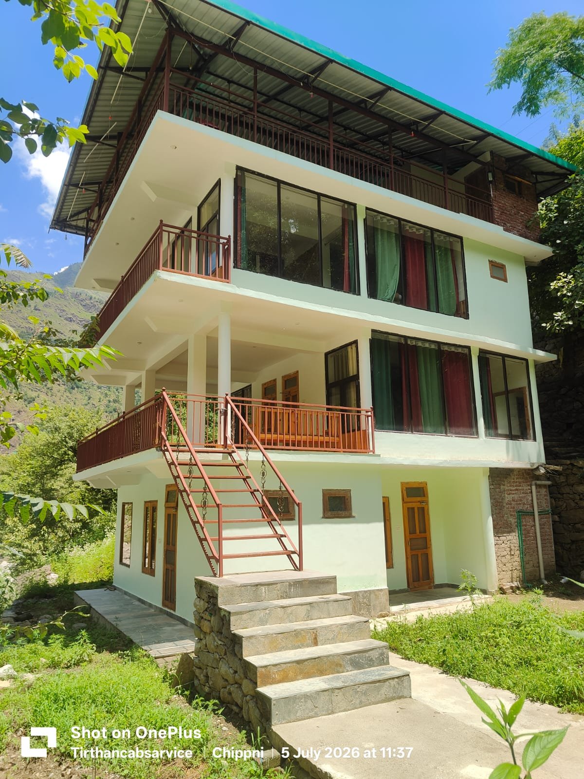 Deodar Cedar Spa & Hot Baths